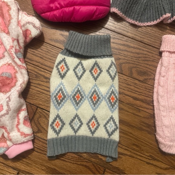 Stylish Pet Apparel Set - Pink, Gray, and Multicolor - Picture 6 of 7